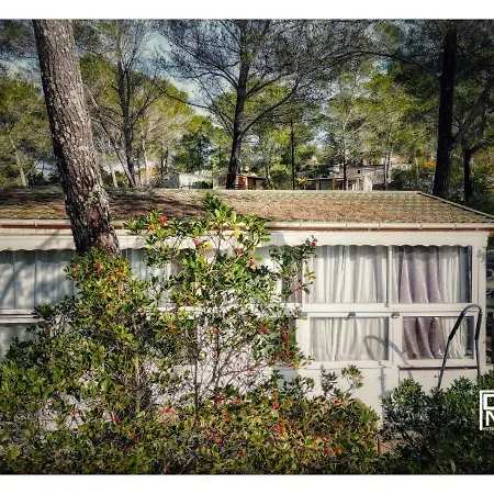 Superbe Mobil Home, Climatise, Ss Vis A Vis, Au Calme, Dans Super Domaine * Frejus