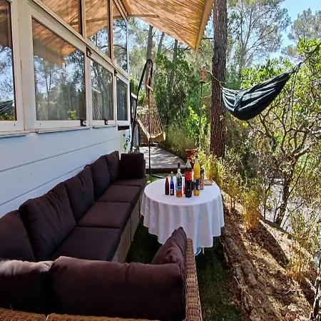 Superbe Mobil Home, Climatise, Ss Vis A Vis, Au Calme, Dans Super Domaine